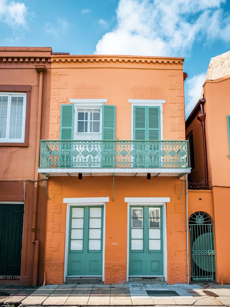 Photo of a building in the French Quarter of New Orleans