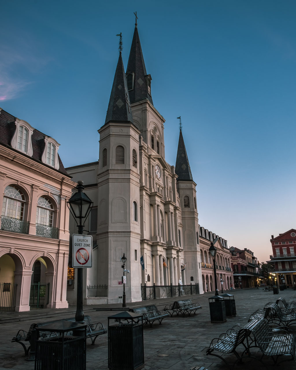 Photo of St. Louis Cathedral in the French Quarter of New Orleans